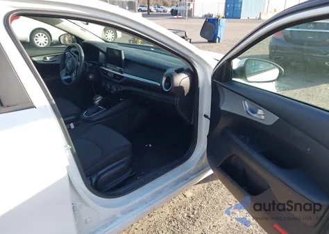 2024 Kia Forte Lxs из США, поврежденный, VIN 3KPF24AD3RE753393